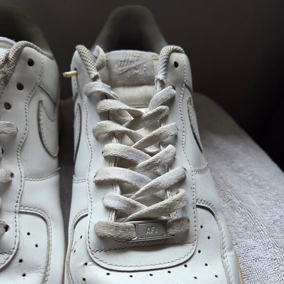 Nike Air Force 1 White Mid-Tops 2021 Sneaker - Men's Size 15 - Picture 6 of 7